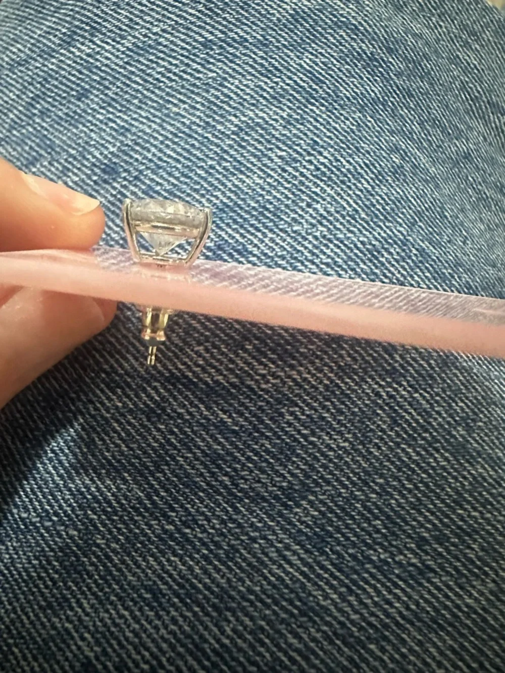 NWOT Kate Spade Rise And Shine Stud (single)